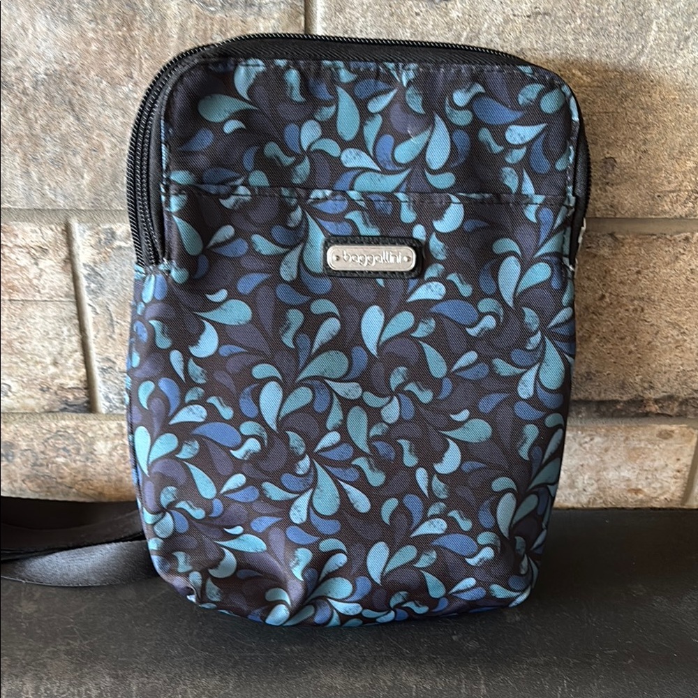 NWOT Baggalini Blue and Black Messenger Bag with Floral Pattern- RFID